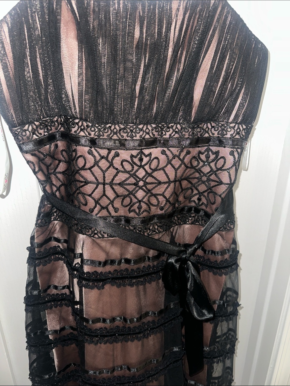 OC by OC Black Lace Overlay Cocktail Dress size 8 - Picture 3 of 8